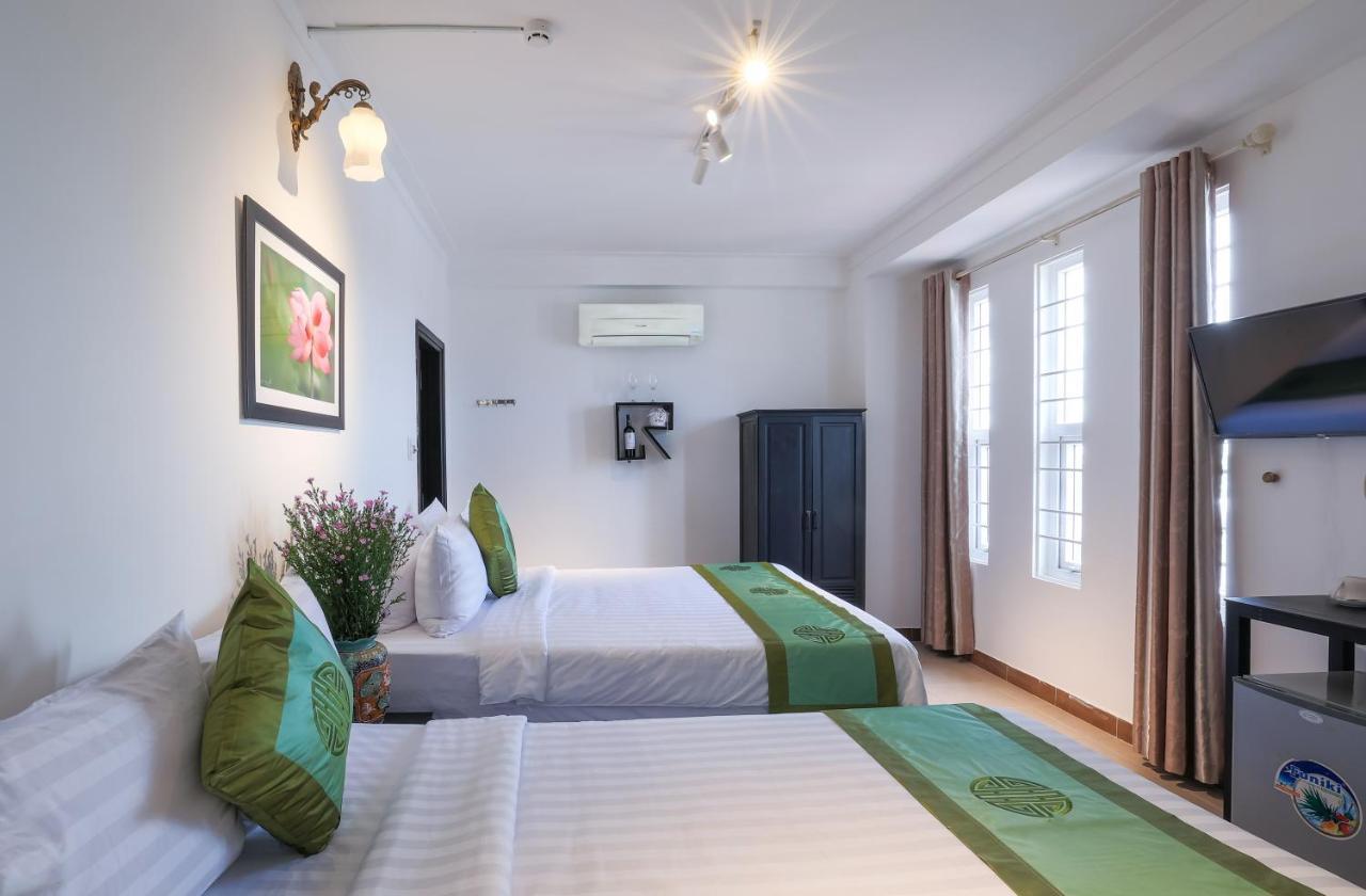 Charming Riverside Hotel Hue Dış mekan fotoğraf