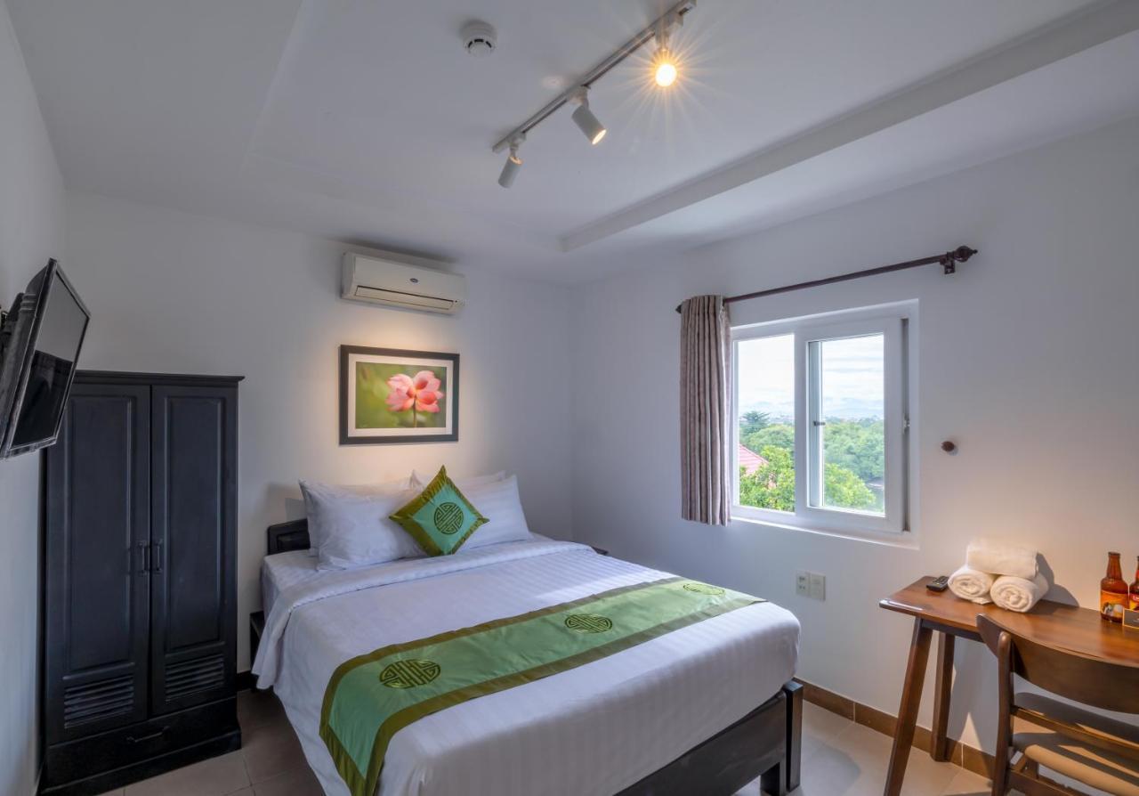 Charming Riverside Hotel Hue Dış mekan fotoğraf