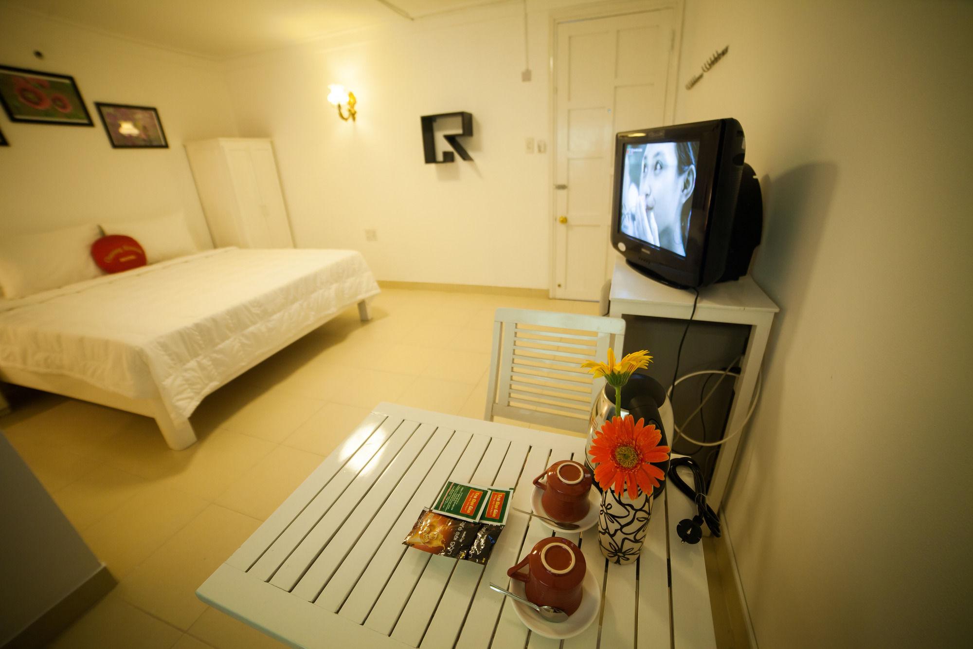 Charming Riverside Hotel Hue Dış mekan fotoğraf